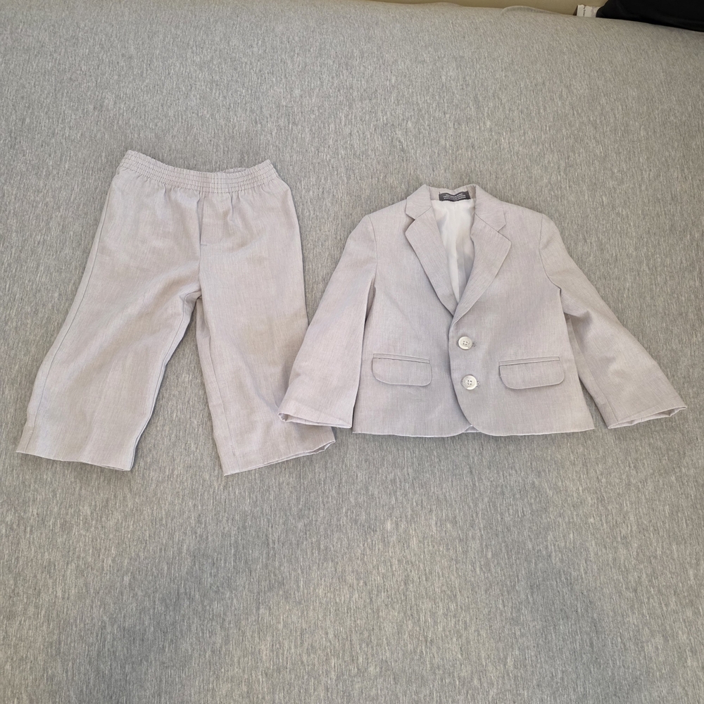 Light Gray Two-Piece Suit Set Blazer and Pants Set
